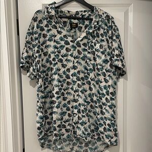 Lee Men's Floral Print button down shirt xxl